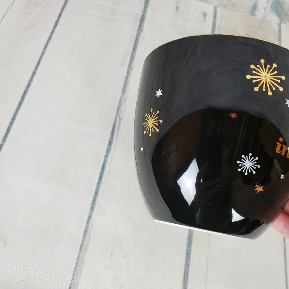 2/$25 David's Tea  Joy Inside Oversized Winter Coffee Mug Black Gold - Picture 7 of 12